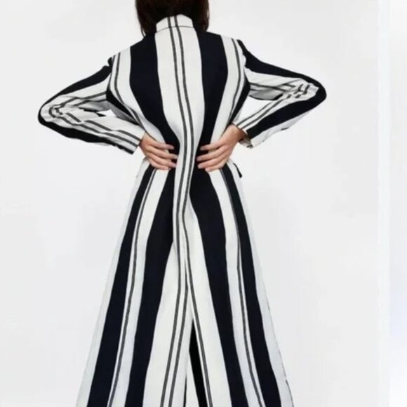 Zara Black and White Striped Blazer/Jacket - Picture 4 of 4